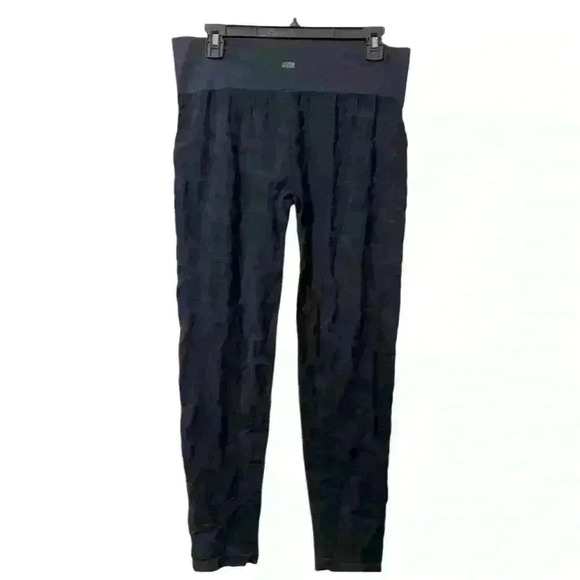 🟣Marika Black Nylon Patterned Leggings XL - Picture 3 of 4